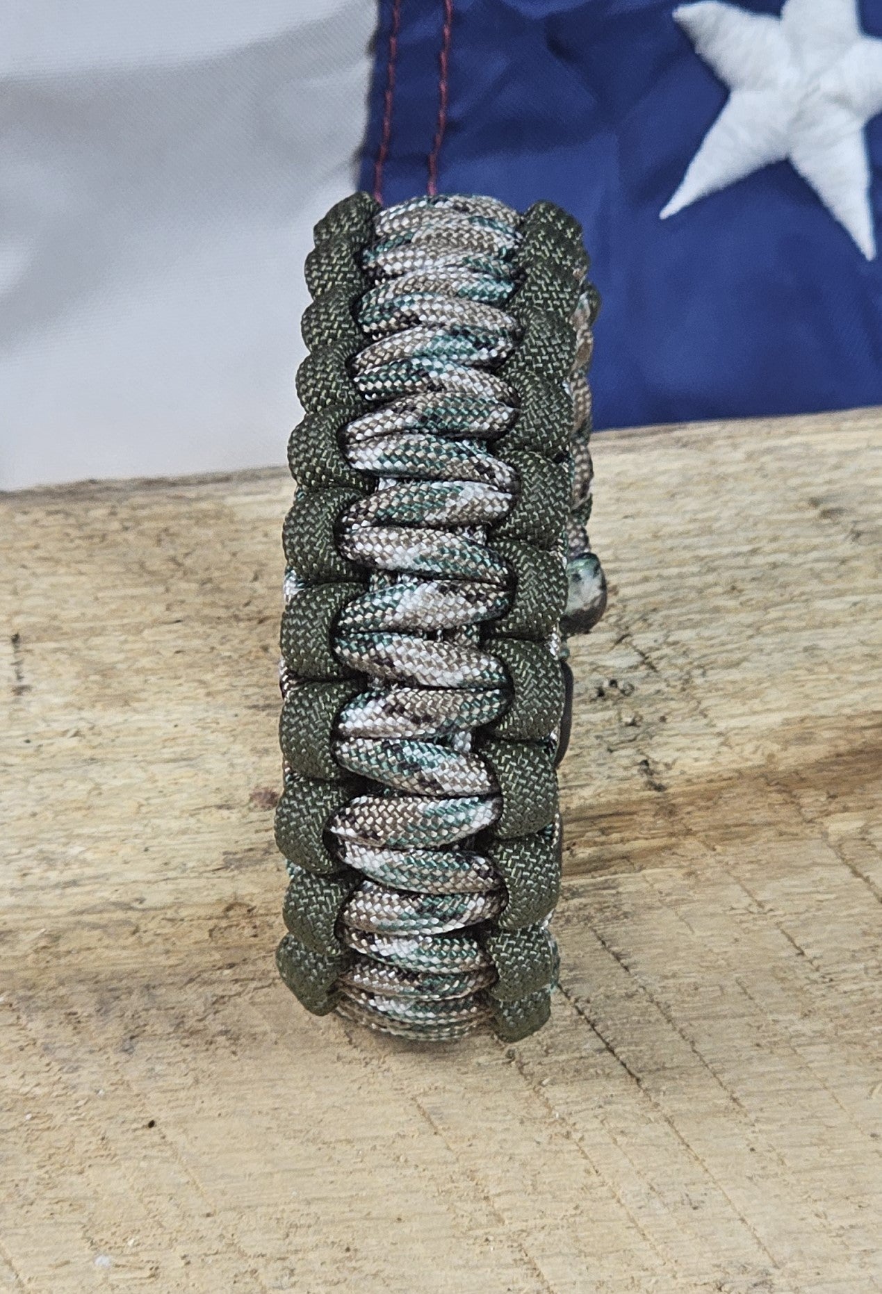 Men's Cobra Weave Paracord Bracelet – Tan/Green Camo - OD Green Trim - Black, Plastic, Buckle