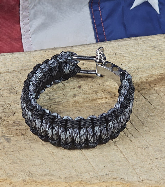 Men's Cobra Weave Paracord Bracelet - Titanium Camo Core - Black Trim - Silver, Metal, Adjustable Shackle