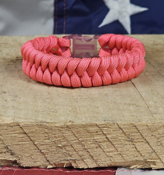 Women's Fishtail Weave Paracord Bracelet – Pink – Clear Pink, Plastic, Buckle