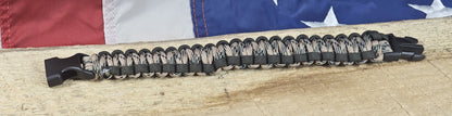 Men's Cobra Weave Paracord Bracelet – Desert Camo - Dark Olive Trim - Black, Plastic, Buckle