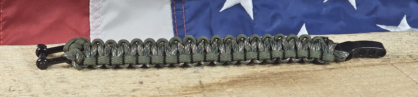 Men's Cobra Weave Paracord Bracelet - Digital Woodland Camo Core - OD Green Trim - Black, Metal, Adjustable Shackle